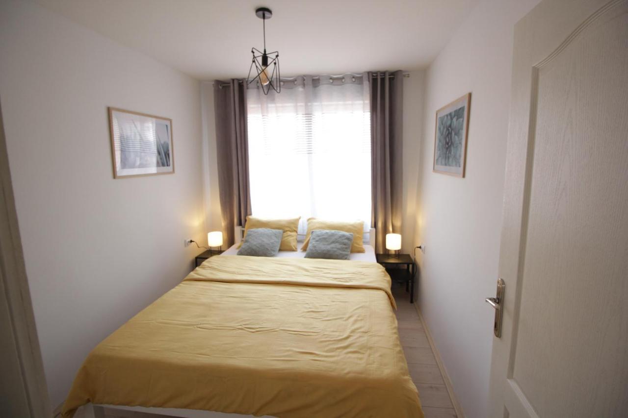 La Paloma Blanca Apartamento Tuzla Exterior foto